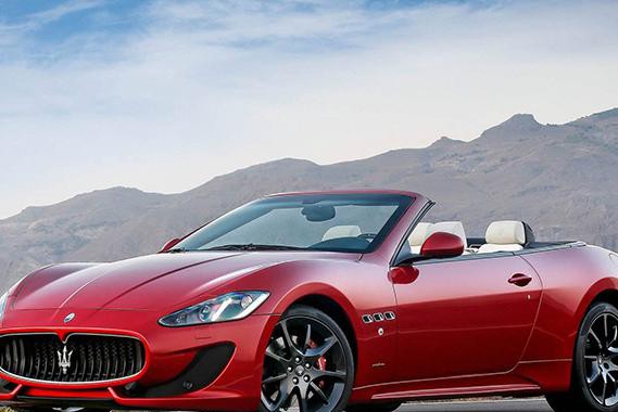 轻轻一碰就要10万！真实故事告诉你“请躲豪车”！