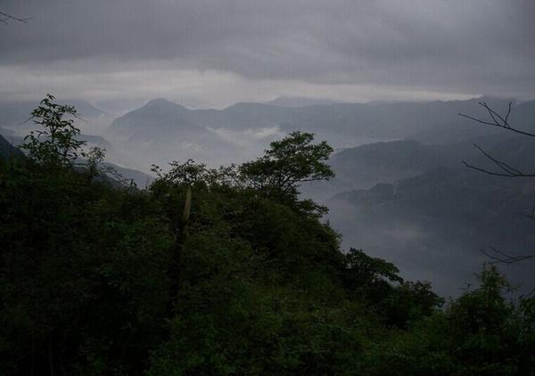 看山看水看四川 爱山爱水爱四川