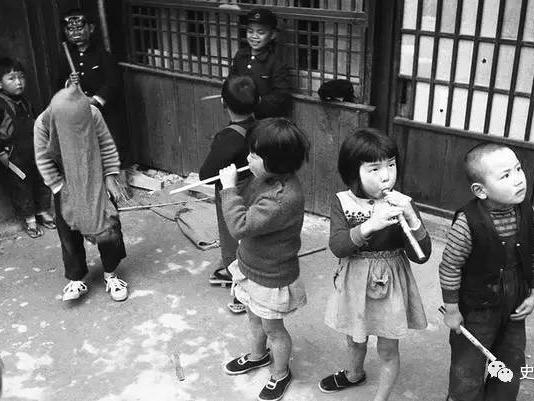 投降十年后的日本,农村还穷成这样!