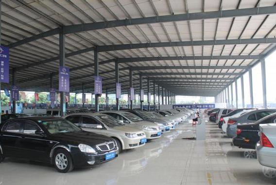 北京轿车跌成了废铁价 为啥没几个人要买