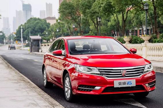 15万就想要动力强的，这些车能让你上天