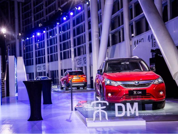 #上海车展#最低16.99万元，比亚迪宋DM正式上市