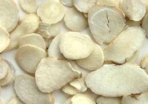 【中药护肤法】白芍具有美白祛斑功效但有副作