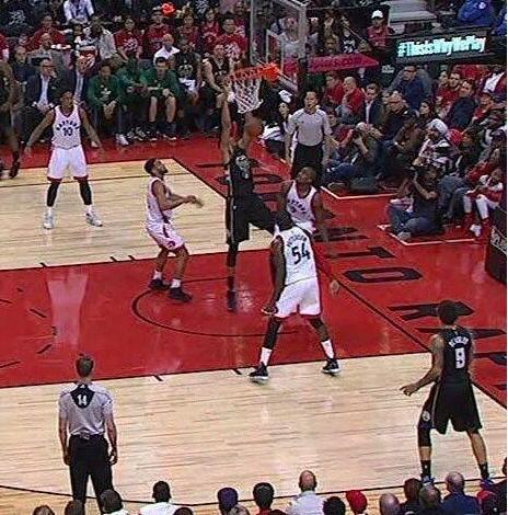 字母哥站着扣篮?盘点那些站着就能扣篮的怪物