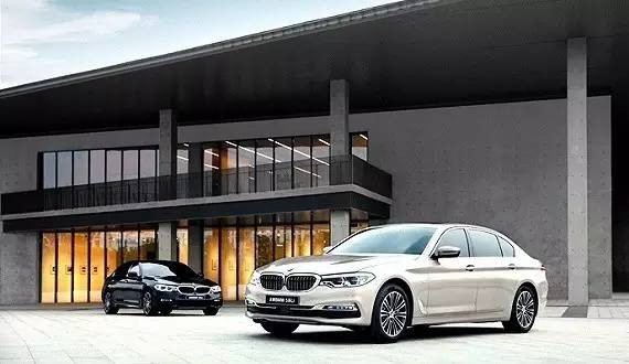 【2017上海车展】全新华晨宝马5系LI全球首发 关于它的所有秘密都在这里了