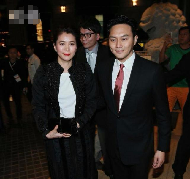 郭富城和他老婆婚纱照_郭富城老婆婚纱照