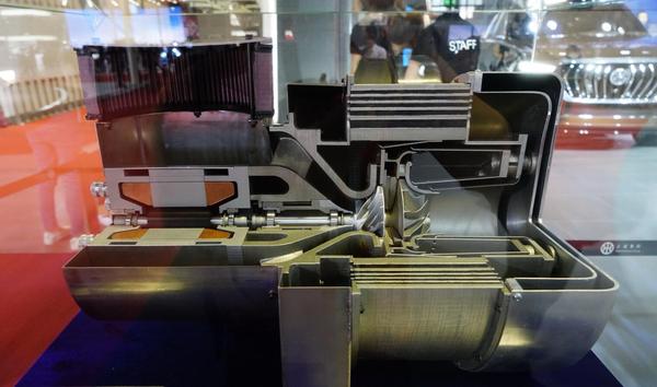 换个角度看车展2:众多新能源汽车亮相