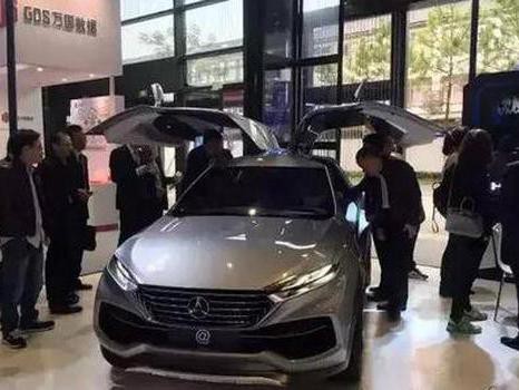 清华大学也开始搞新能源汽车，车标疑似抄袭奔驰！