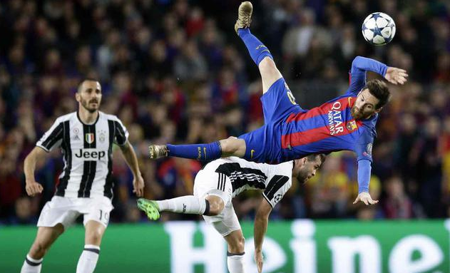 谁是当今足坛第一人?C罗将在2018年反超梅西