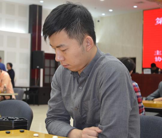 倡棋杯郭闻潮攻势如潮屠巨龙 柯洁探索失败显手生