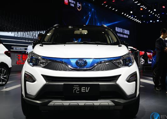 一个时代的终结 车展实拍比亚迪元EV