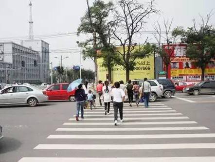 高速跑偏？放心，这不是新手的错