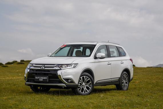 不到20万 四驱加三大主要部件进口 这性价比没谁了