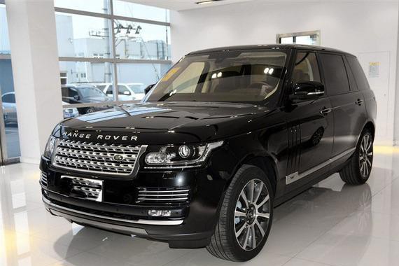 17款路虎揽胜行政版配置 港口最优惠价格关注