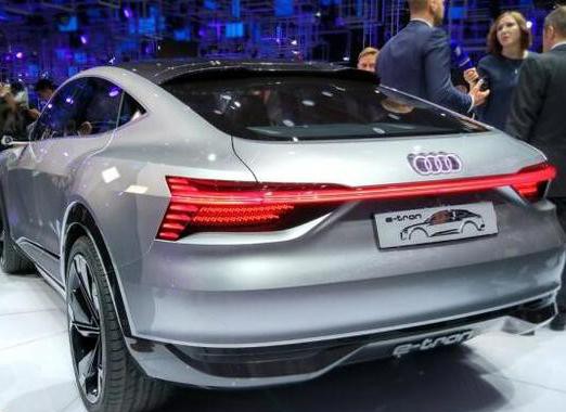 不只有奥迪才是灯厂 上海车展车灯设计巡礼