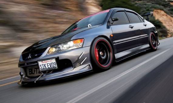 日本人心目中10大神车 秋名山下可灭五菱？