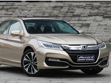 混动界的高手过招 新雅阁锐混动VS凯美瑞双擎