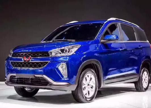 征服无数赛道车手的五菱宏光也出SUV了！七座的