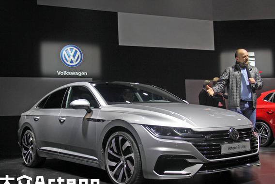 最美大众和最霸气丰田！两款新车你更喜欢谁？