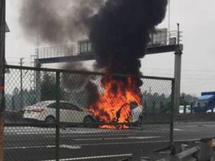 广州特斯拉Model X爆炸事故 特斯拉给出官方回应