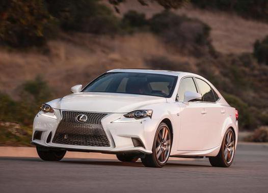 还认为宝马是最运动的？那就奥特曼了！