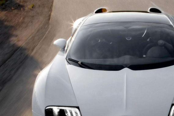 日行灯不只是为了耍酷，更重要的是行车安全。