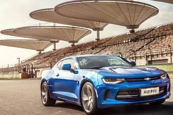 全新雪佛兰大黄蜂有变形金刚推波助澜 还不满足来跑上赛