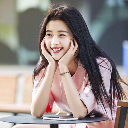 白百何王珞丹长得很像,但还没有这两位女星长