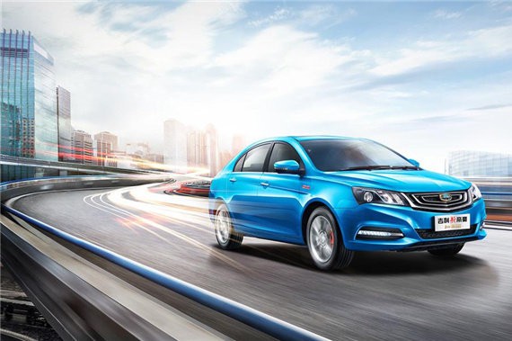 首艘航母下水，中国制造成功的背后有着什么秘密？