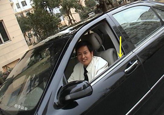 宋祖德说他的奔驰是防弹车，前面的车窗出卖了他