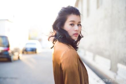 又一个baby？整了牙之后的胡杏儿美得不敢认