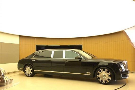 6座加长宾利？全球限量12台，已经被抢光！