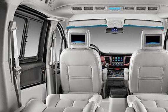 还抱怨车内没地方放东西？选对小配件轻松获得大空间