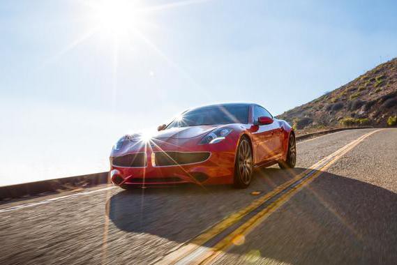 坐进这辆跑车，竟然不会挂档，找不到手刹，好尴尬！