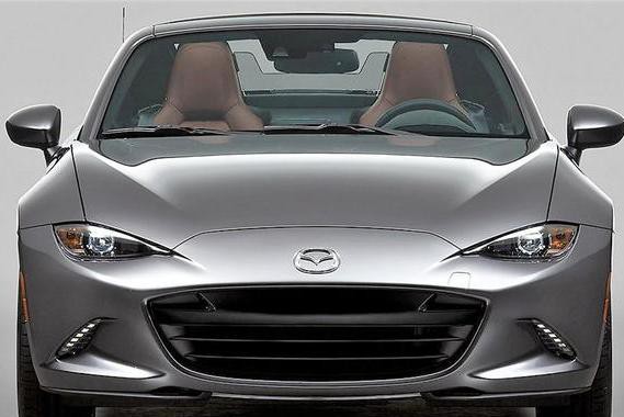 等有钱了，你会买一辆这样拉风的双门双座跑车吗？