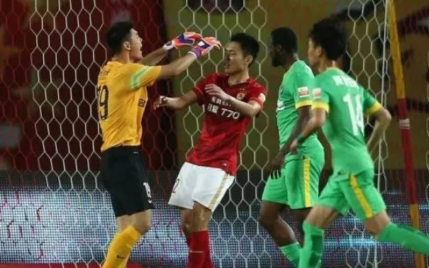 里皮爱徒失误频频进国家队 中超最强U23竟无