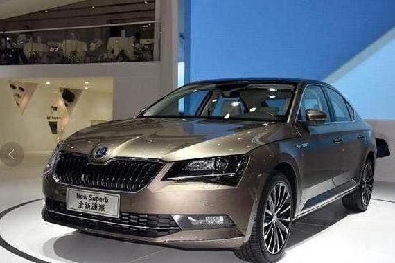 这德系与迈腾同平台，比帕萨特大，14万多就能买