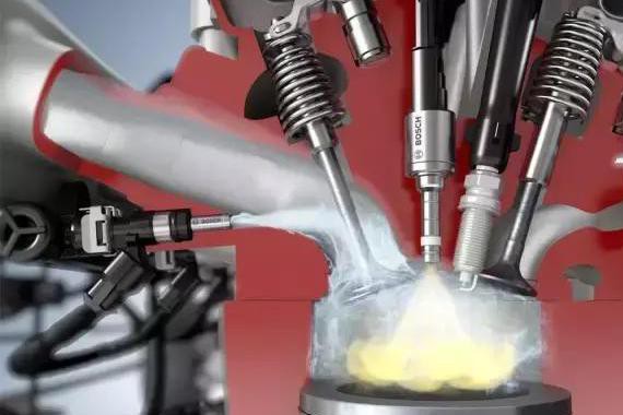 缸内喷水，可以省油，难道是传说中的“水变油”？