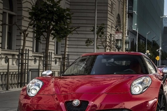 短小而精悍，ALFA推4C/4C Spider纪念版车型