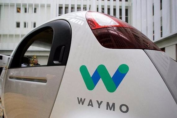 这次真的来了！ 谷歌无人驾驶汽车正式上街“拉客”