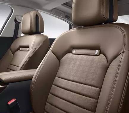 当过皮匠后，发现C6才是中高级车中Nappa真皮的“诸葛亮”