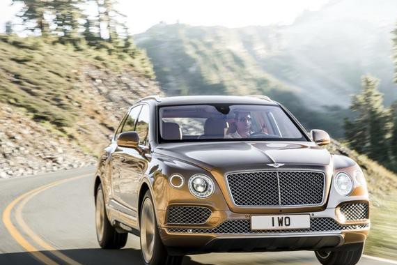 这SUV加速贼快，比亚迪唐秒天秒地却秒不了它