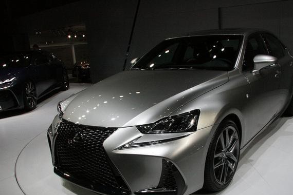 全升一级，造型达200万LS标准，33万买就是赚到了