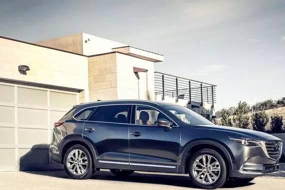 7座SUV，比汉兰达更大更宽，比锐界更省油与豪华