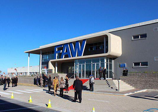 为什么一汽原计划投资43亿的新能源工厂项目取消？