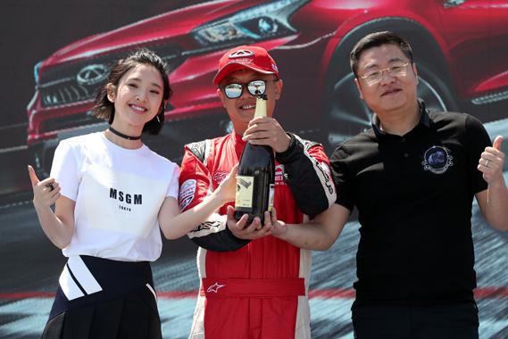 跑男团新座驾挑战营开幕奇瑞打造全新体验式营销平台