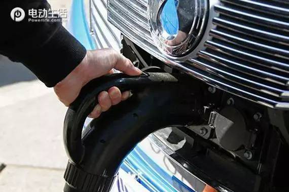 买发动机送车不叫事 买电池也能送辆车