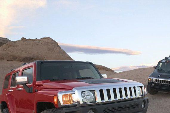 越野车走上穷途末路？陆巡/卫士停产，下一个霸道？