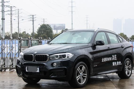 改款后的宝马X6，起价80万，不输卡宴奔驰