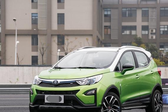 汉字当车标，彰显国产车信心，这款比亚迪我看不一般